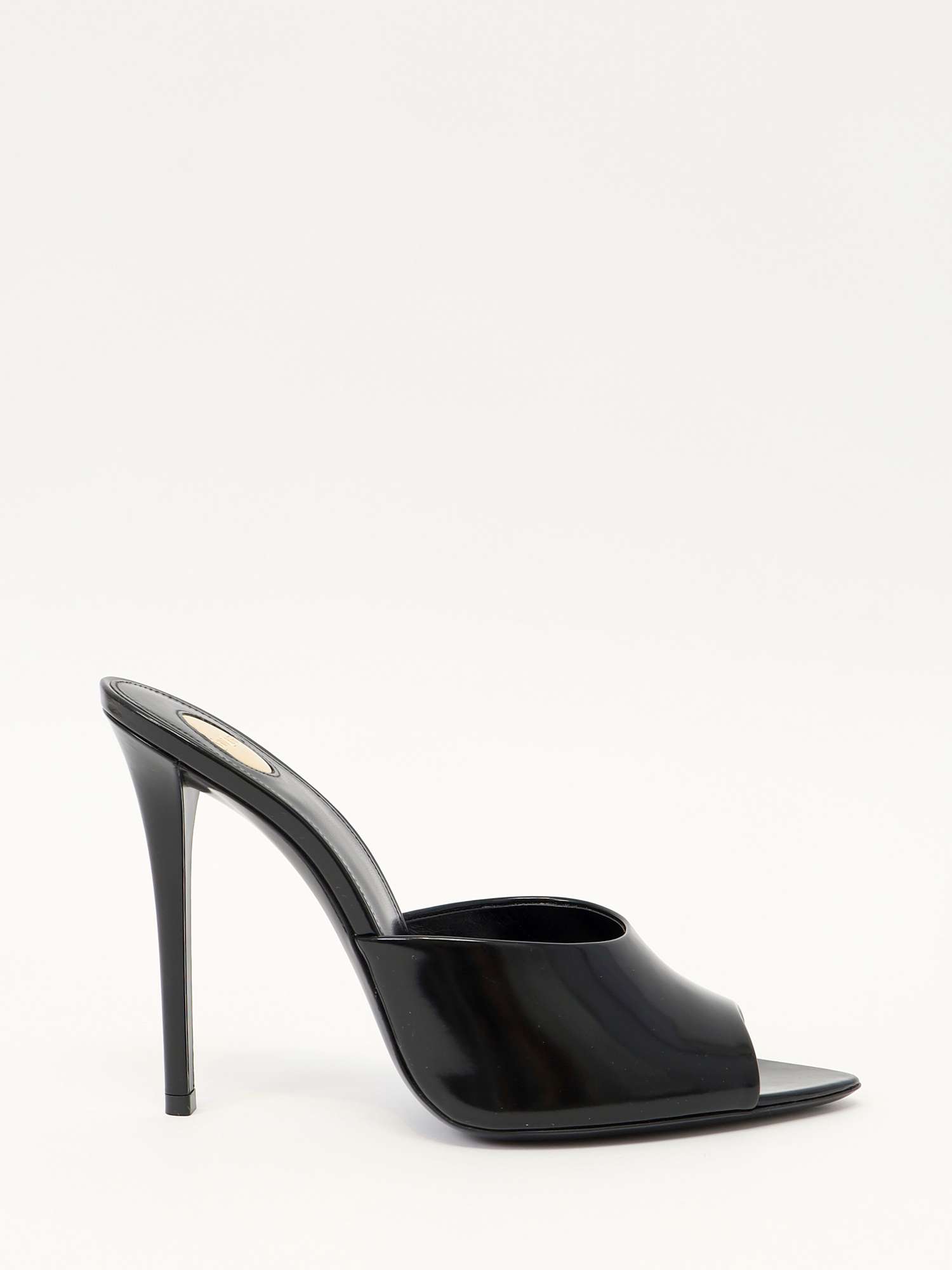Saint Laurent Romy