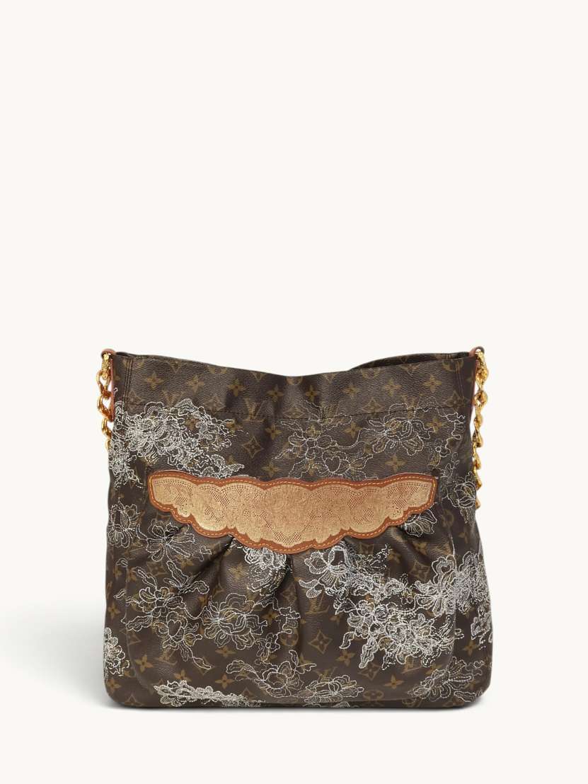 Louis Vuitton Dentelle Fersen