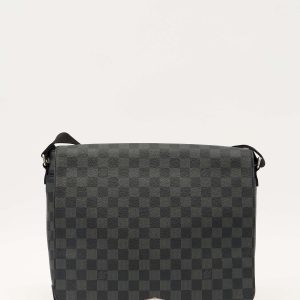 Louis Vuitton District