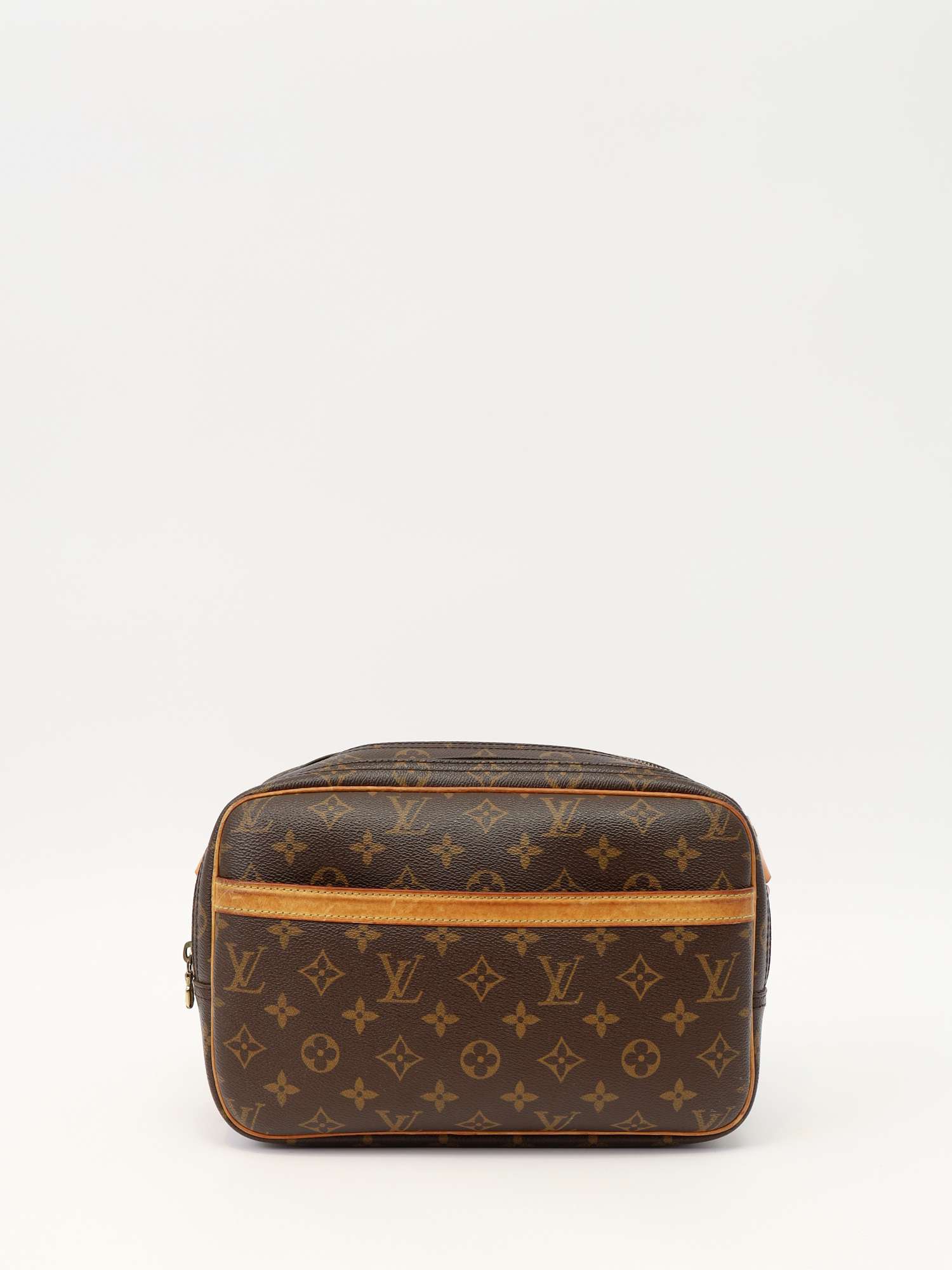 Louis Vuitton Reporter