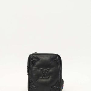 Louis Vuitton A4