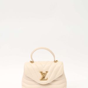 Louis Vuitton Hold Me