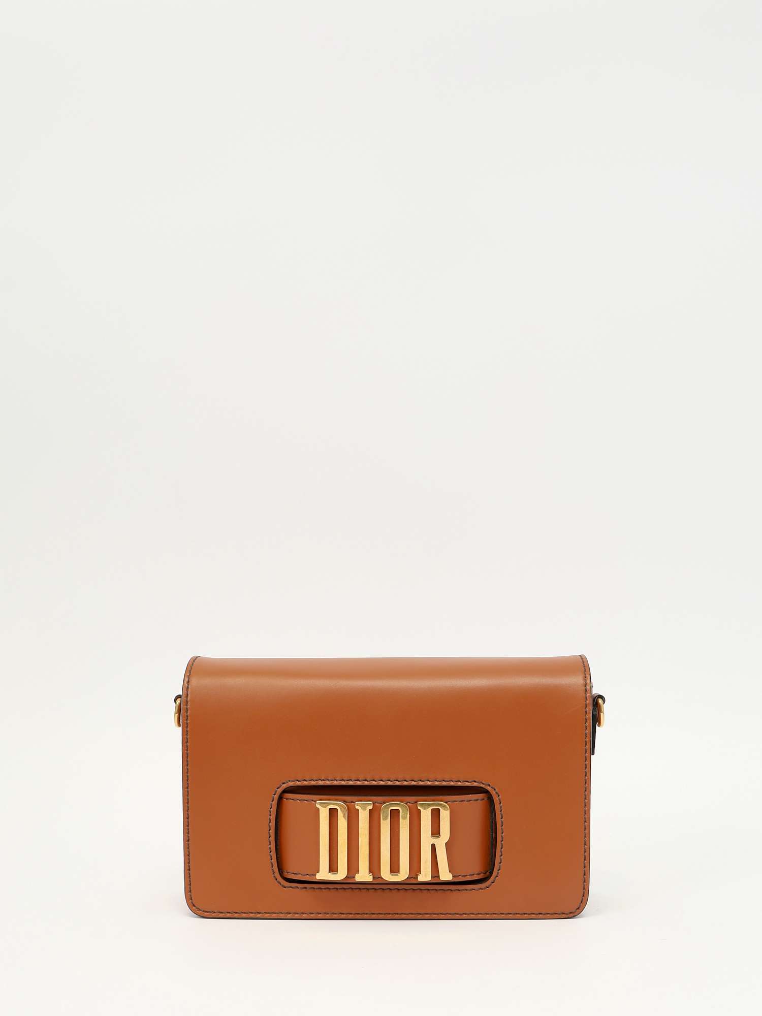 Dior Revolution