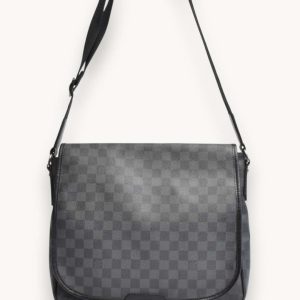 Louis Vuitton Messenger
